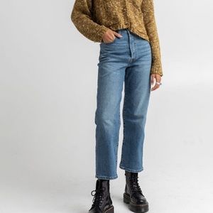Levi’s Ribcage Straight Ankle Jeans